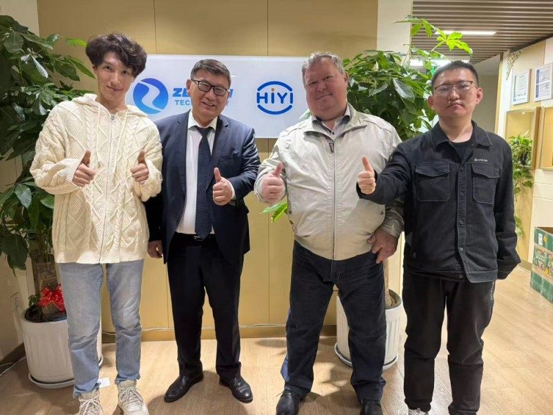 Kasakhstanske kunder utvidet til det sentralasiatiske markedet og besøkte Zetron Technology for å utforske en ny fremtid for gasssikkerhet